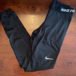 Nike Pro leggings Size Small